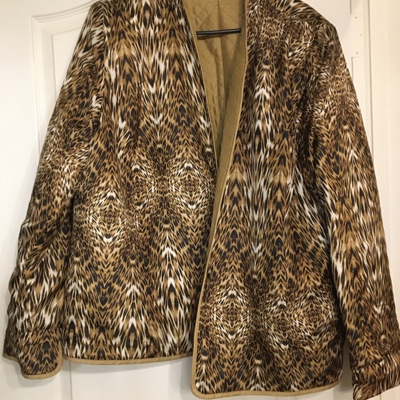 Quilted Bomber AnimalPrint Reversible Blazer - Picture 6 of 8
